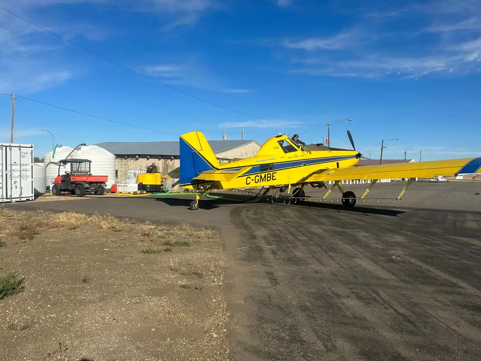 A image of a plane